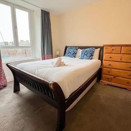 Convenient 2Br Flat Gorgie Edinburgh Lägenhet Exteriör bild